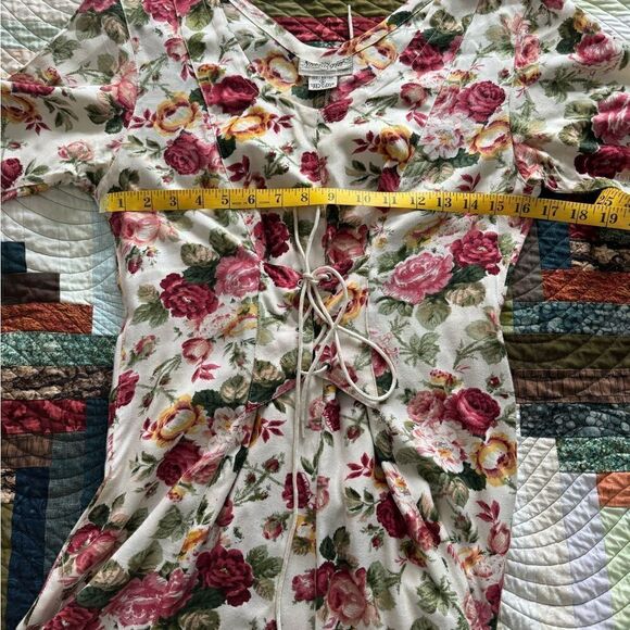 VINTAGE Nostalgia Floral Corset Dress - Picture 7 of 7